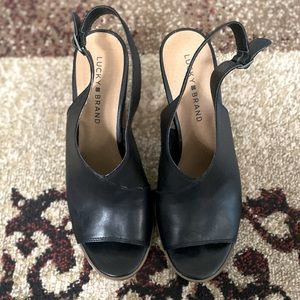 Lucky brand leather peep toe shoes